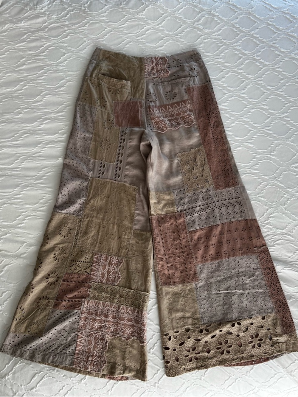 Free People’s Patchwork wide-leg boho pants, Sweet & Salty, Size 8 - Picture 7 of 11